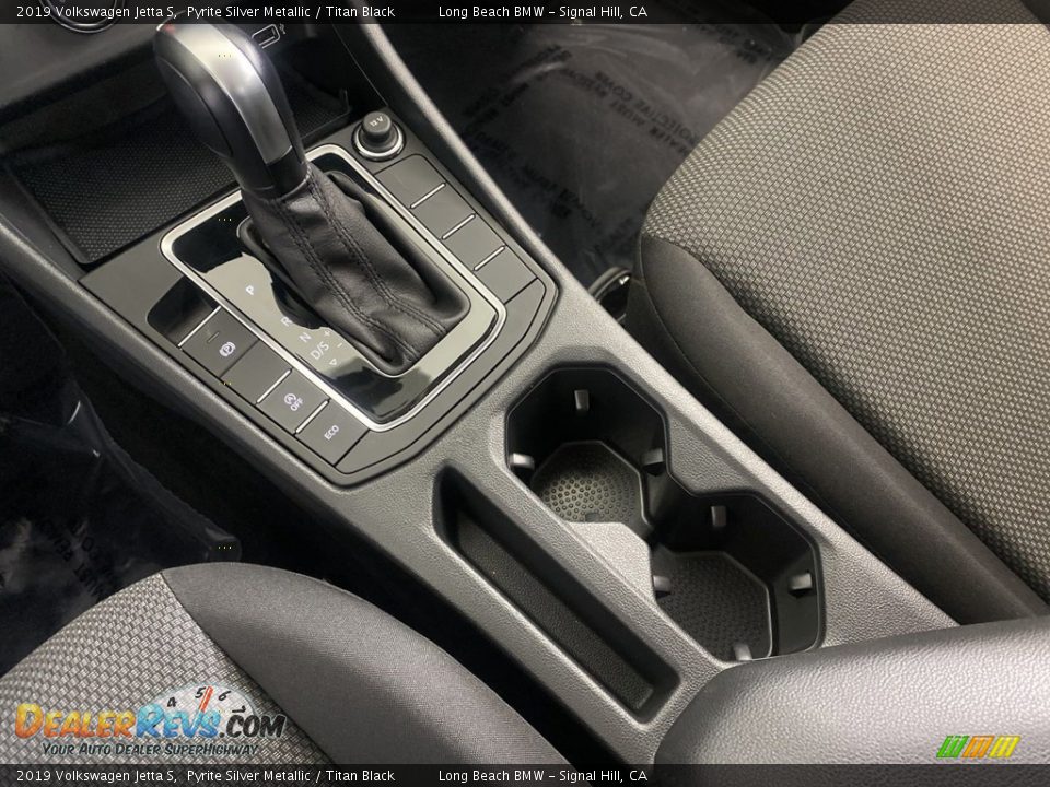 2019 Volkswagen Jetta S Shifter Photo #26