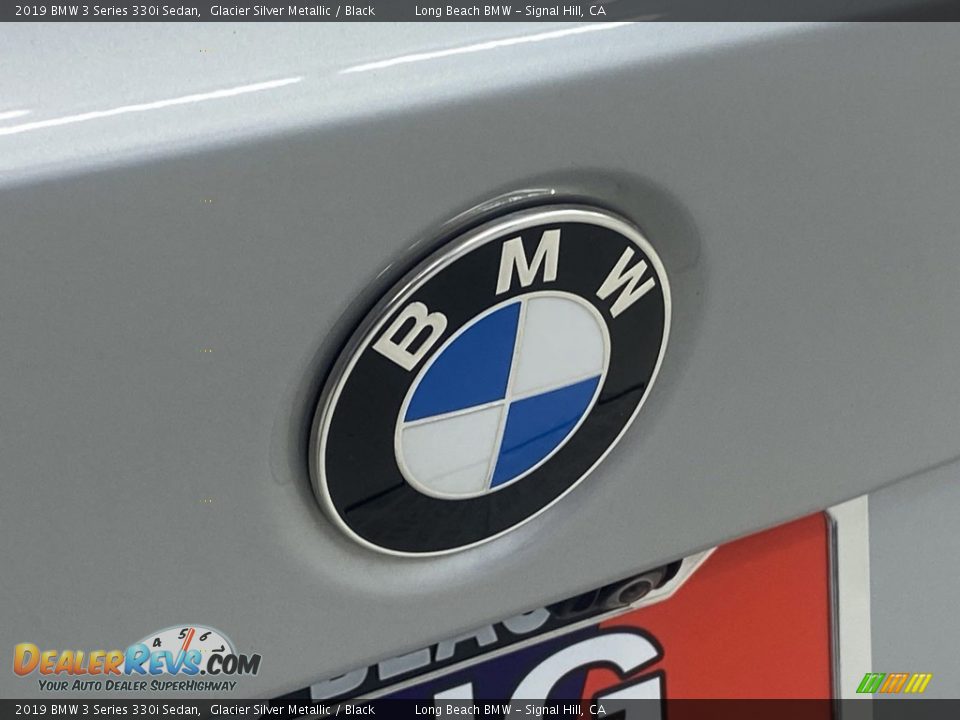 2019 BMW 3 Series 330i Sedan Glacier Silver Metallic / Black Photo #9