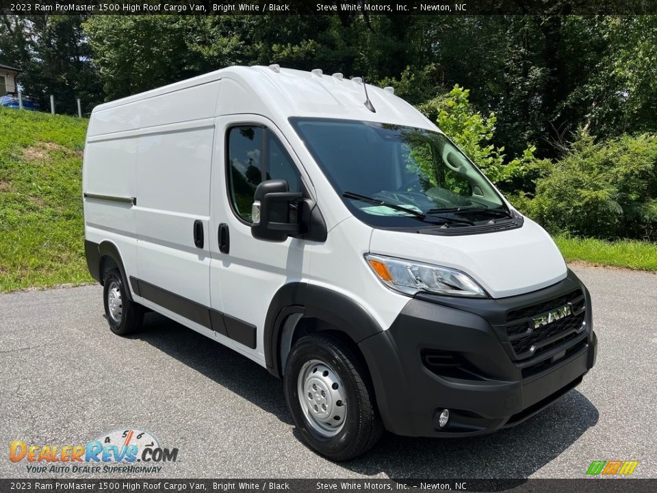 2023 Ram ProMaster 1500 High Roof Cargo Van Bright White / Black Photo #4