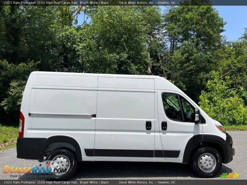 2023 Ram ProMaster 1500 High Roof Cargo Van Bright White / Black Photo #5