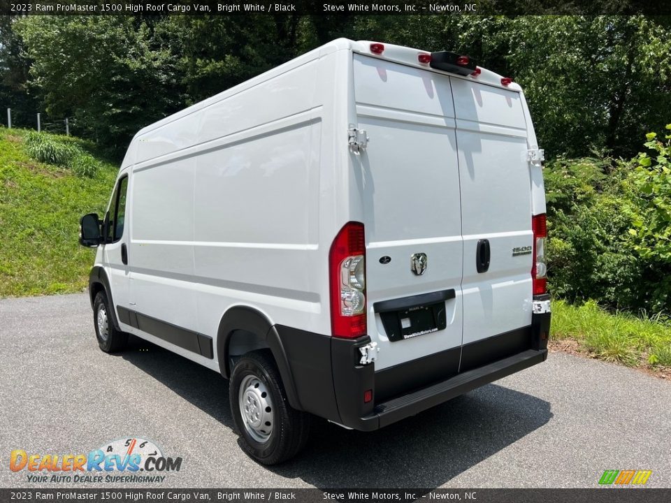 2023 Ram ProMaster 1500 High Roof Cargo Van Bright White / Black Photo #8