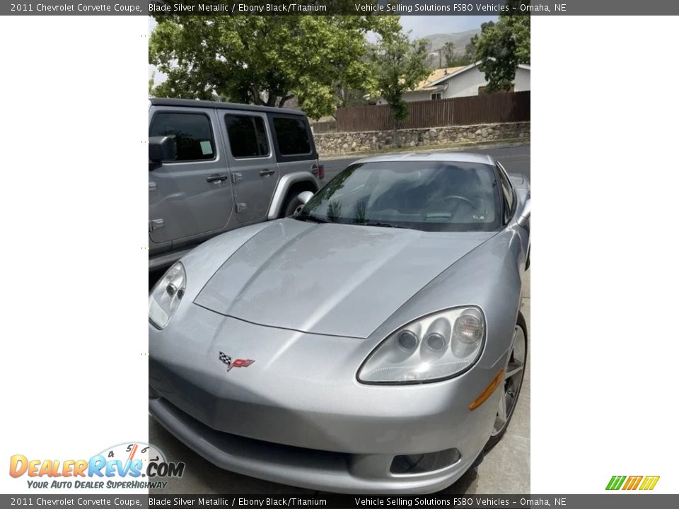 Front 3/4 View of 2011 Chevrolet Corvette Coupe Photo #1