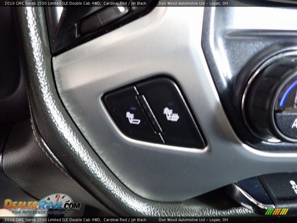 Controls of 2019 GMC Sierra 1500 Limited SLE Double Cab 4WD Photo #4