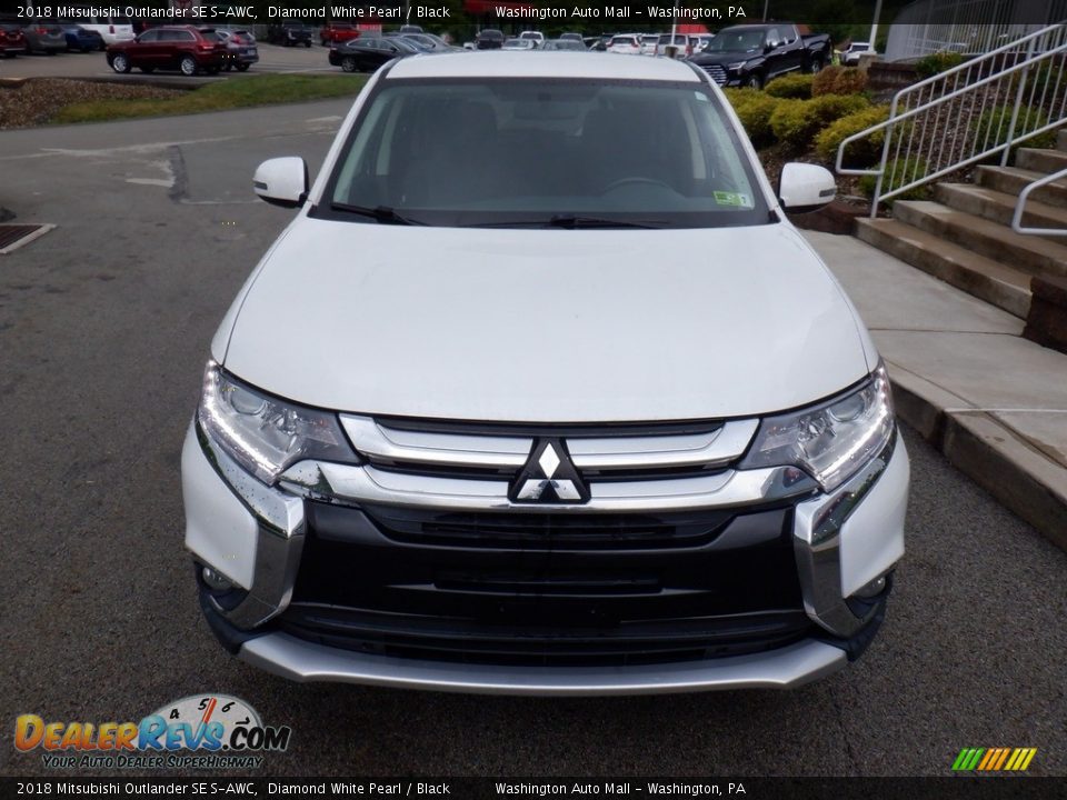 2018 Mitsubishi Outlander SE S-AWC Diamond White Pearl / Black Photo #9