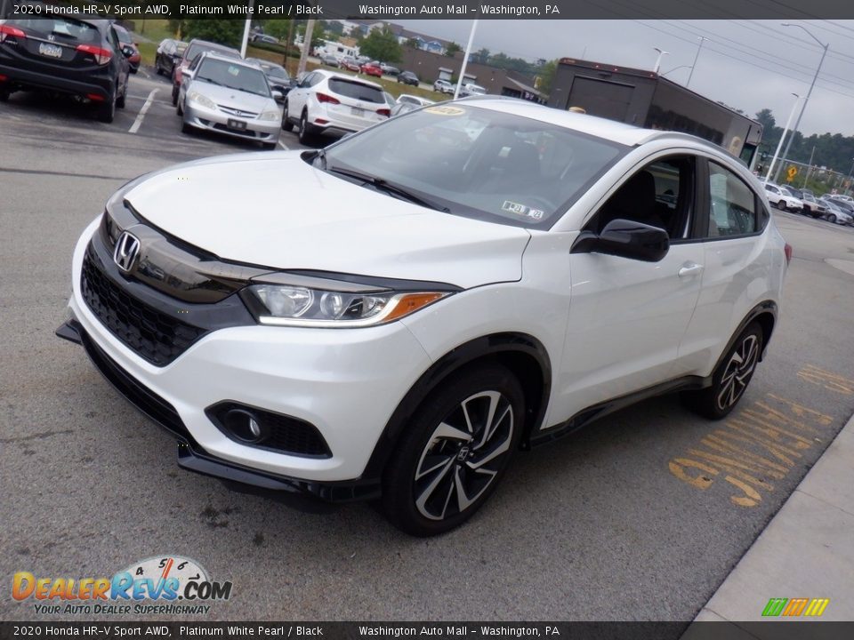 Front 3/4 View of 2020 Honda HR-V Sport AWD Photo #4