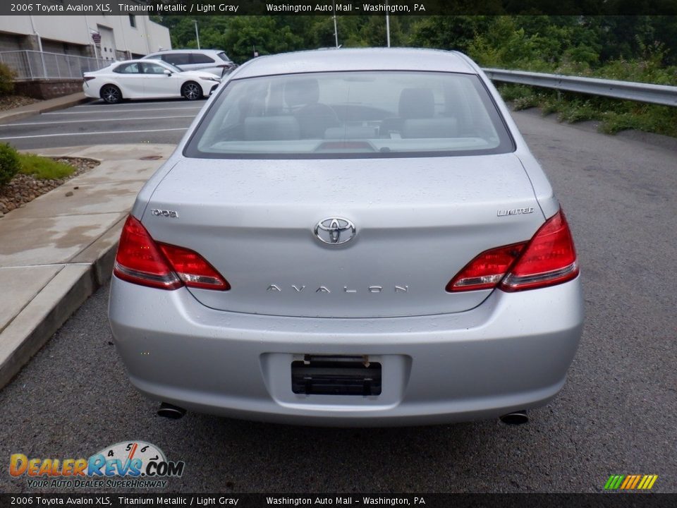 2006 Toyota Avalon XLS Titanium Metallic / Light Gray Photo #14