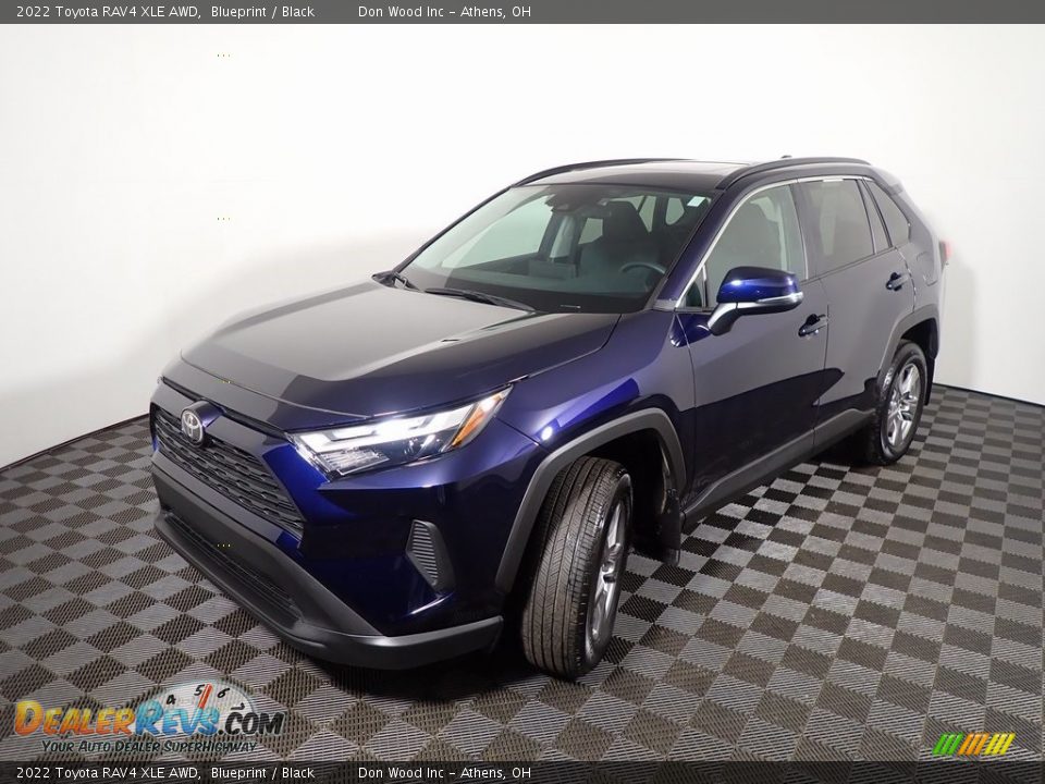 2022 Toyota RAV4 XLE AWD Blueprint / Black Photo #9