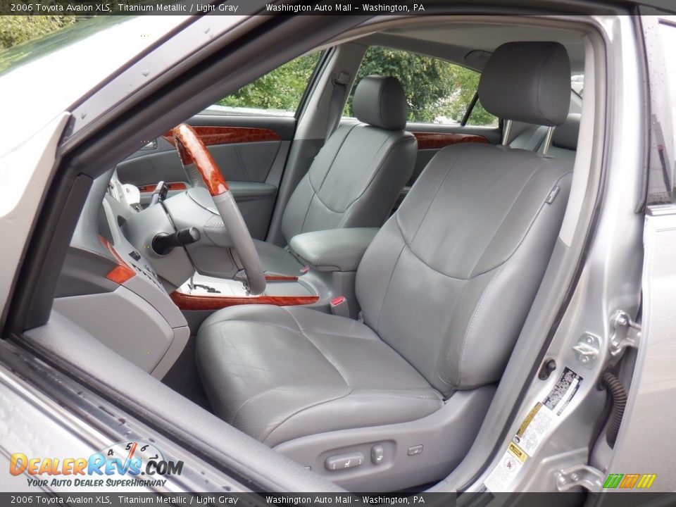 2006 Toyota Avalon XLS Titanium Metallic / Light Gray Photo #21