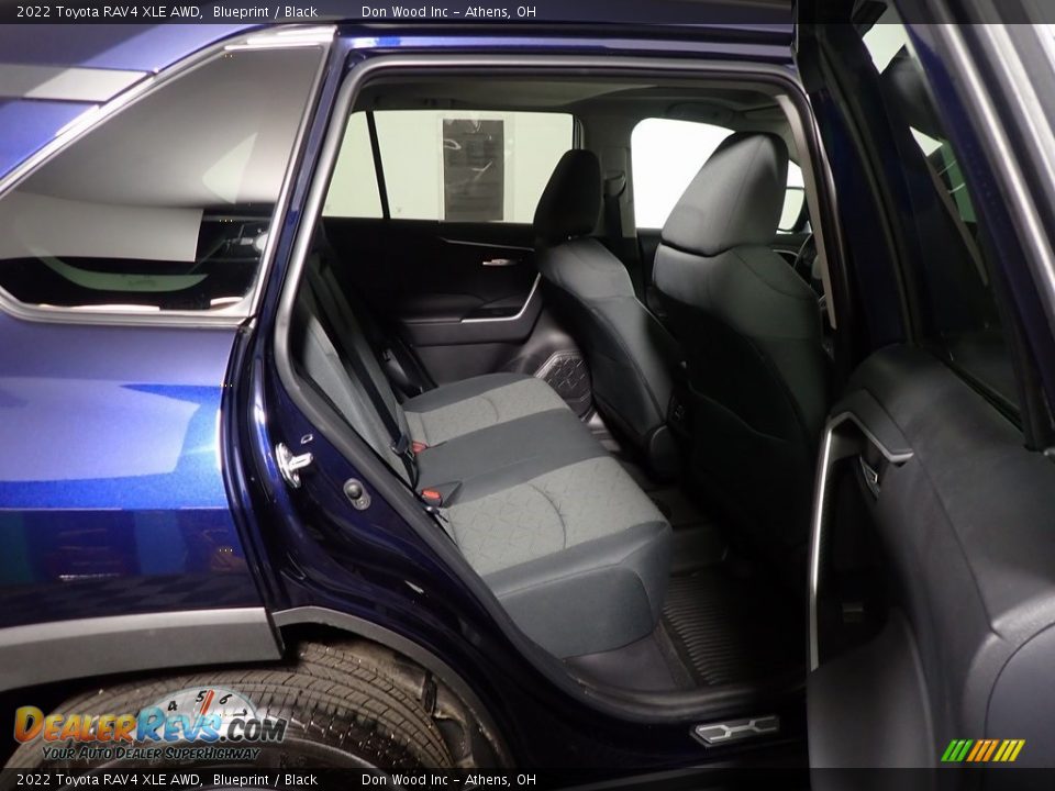 2022 Toyota RAV4 XLE AWD Blueprint / Black Photo #34