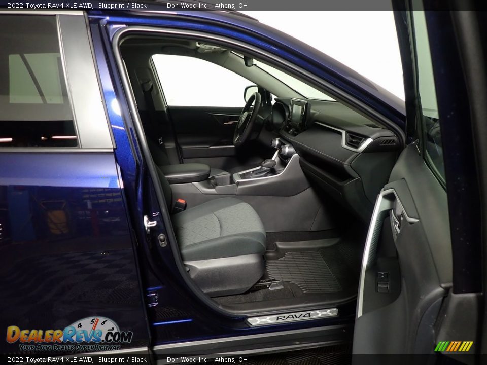 2022 Toyota RAV4 XLE AWD Blueprint / Black Photo #36