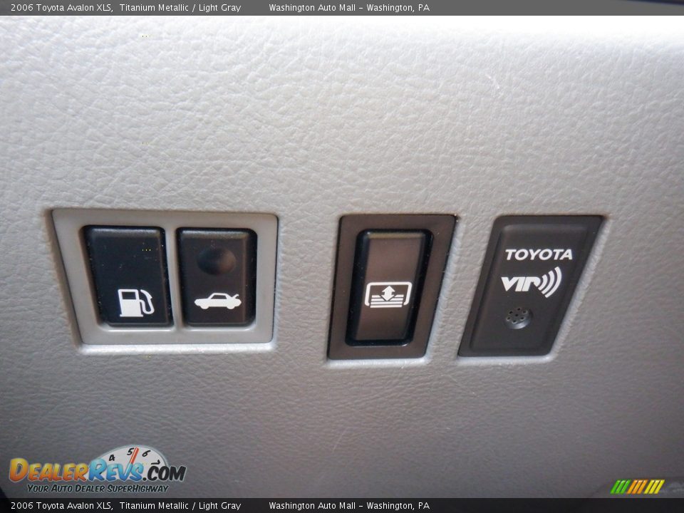 2006 Toyota Avalon XLS Titanium Metallic / Light Gray Photo #31