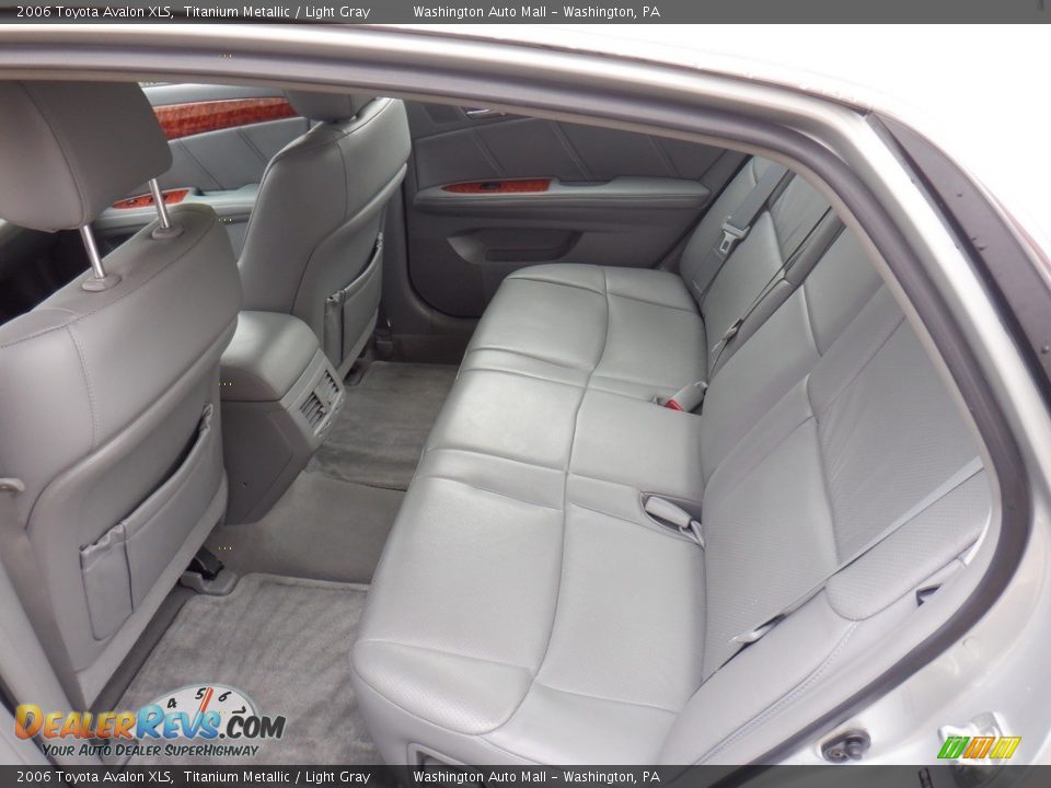 2006 Toyota Avalon XLS Titanium Metallic / Light Gray Photo #32