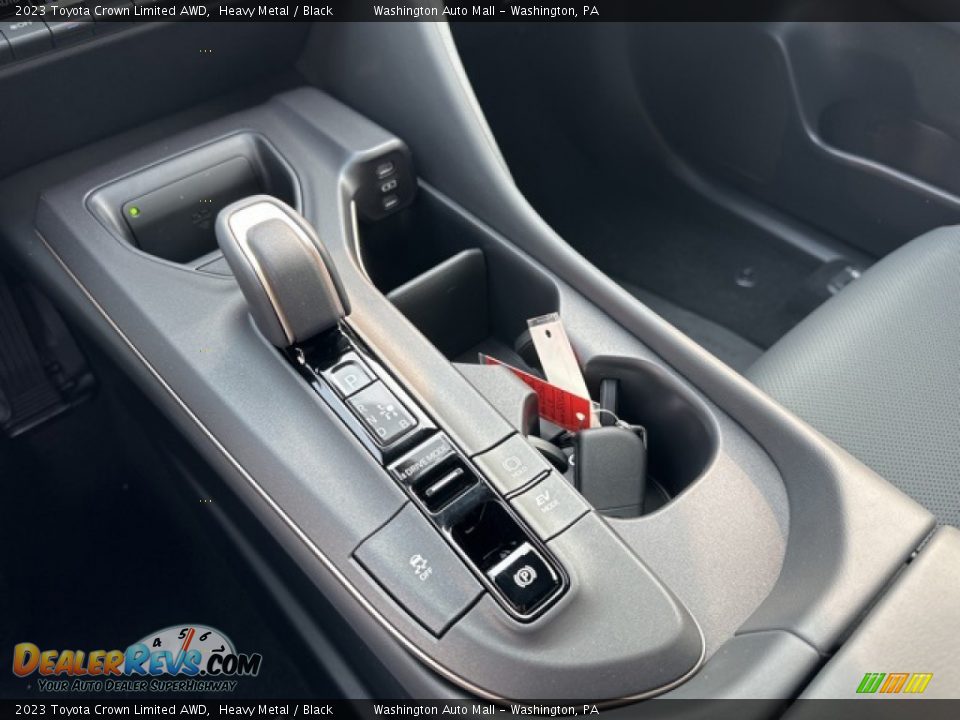 2023 Toyota Crown Limited AWD Shifter Photo #10