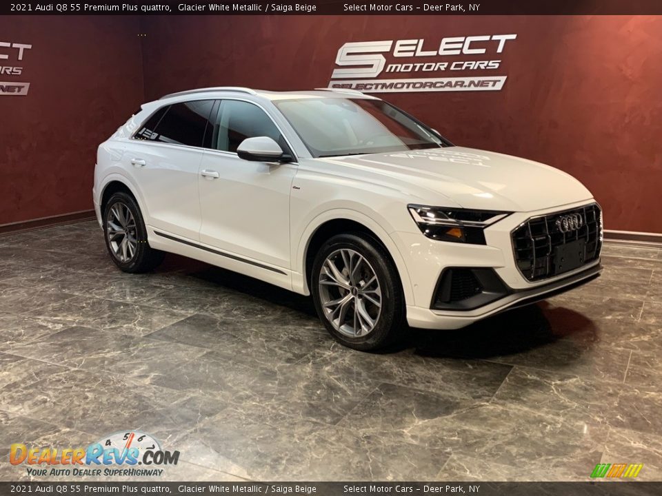 Front 3/4 View of 2021 Audi Q8 55 Premium Plus quattro Photo #3