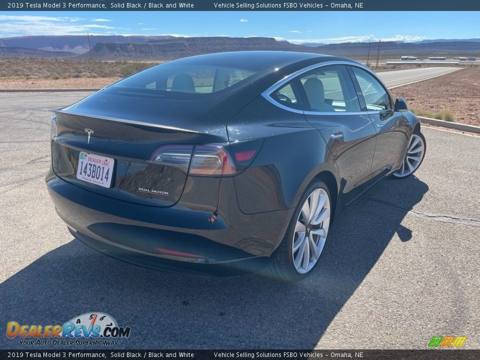 2019 Tesla Model 3 Performance Solid Black / Black and White Photo #4