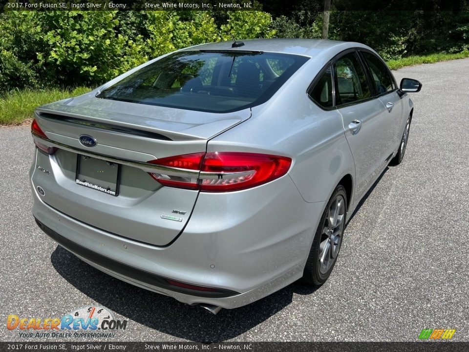 2017 Ford Fusion SE Ingot Silver / Ebony Photo #7