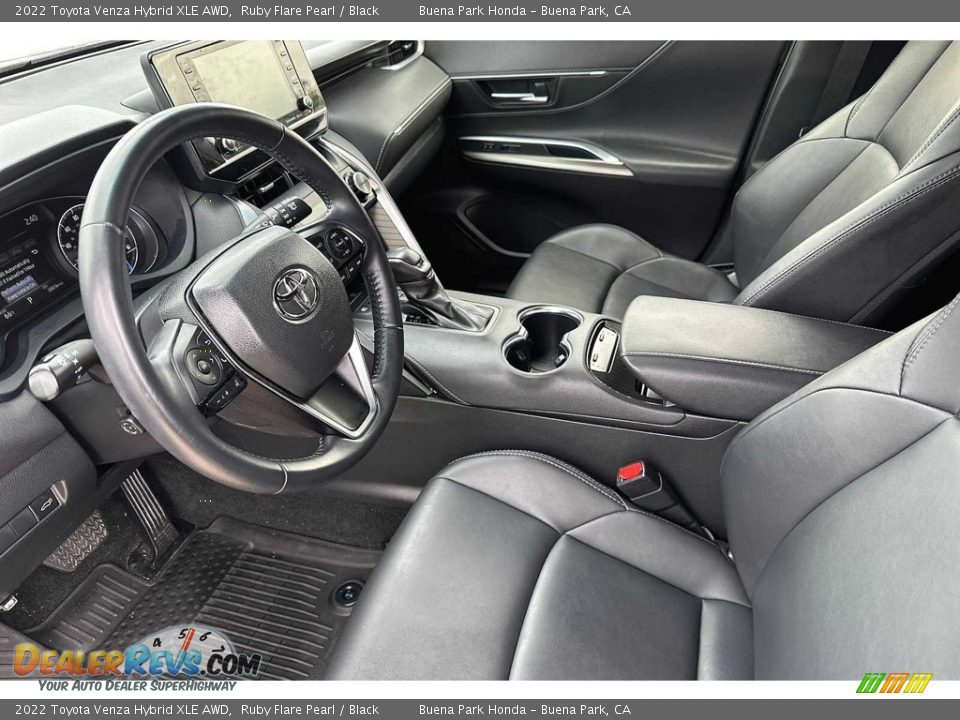 Front Seat of 2022 Toyota Venza Hybrid XLE AWD Photo #10