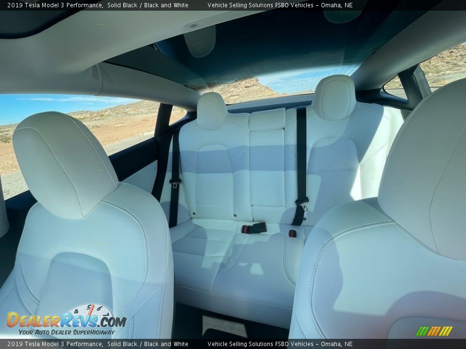 Rear Seat of 2019 Tesla Model 3 Performance Photo #10