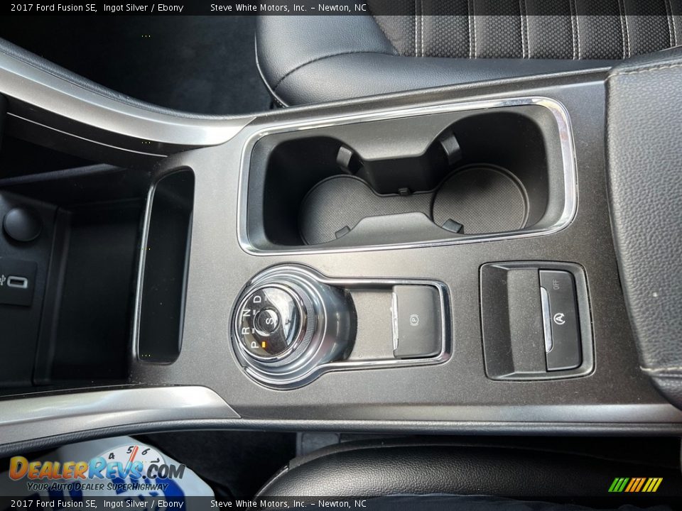 2017 Ford Fusion SE Shifter Photo #25