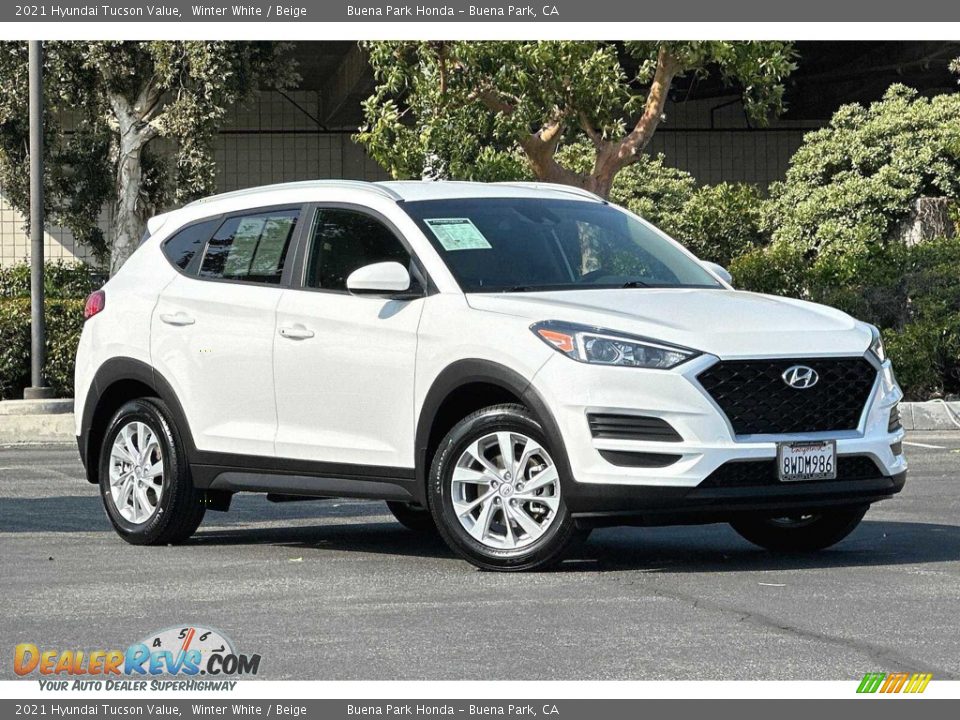 2021 Hyundai Tucson Value Winter White / Beige Photo #2