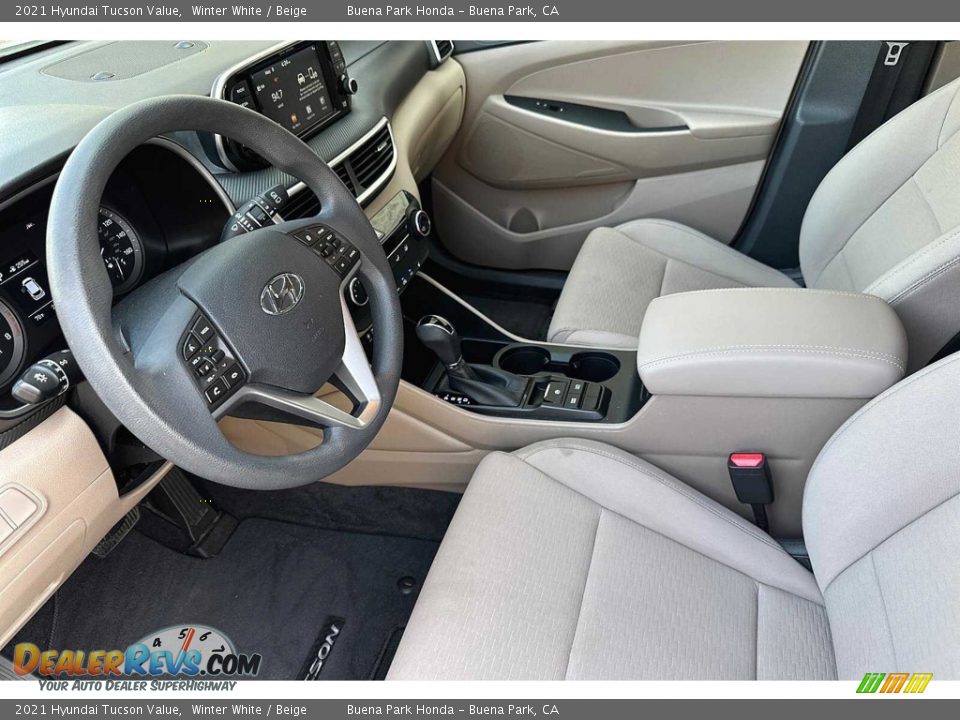 Front Seat of 2021 Hyundai Tucson Value Photo #10