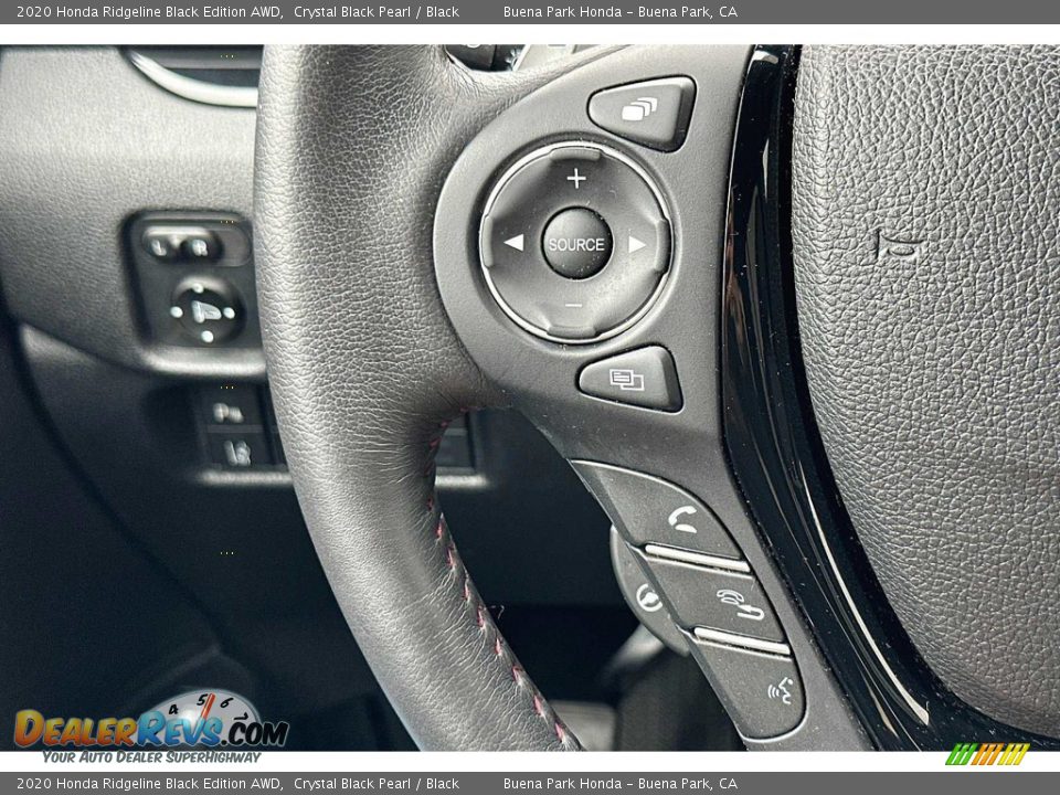 2020 Honda Ridgeline Black Edition AWD Steering Wheel Photo #26