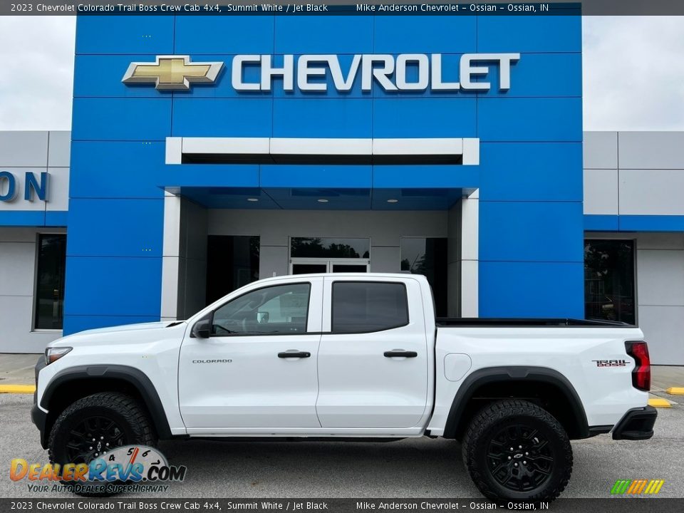 Summit White 2023 Chevrolet Colorado Trail Boss Crew Cab 4x4 Photo #1