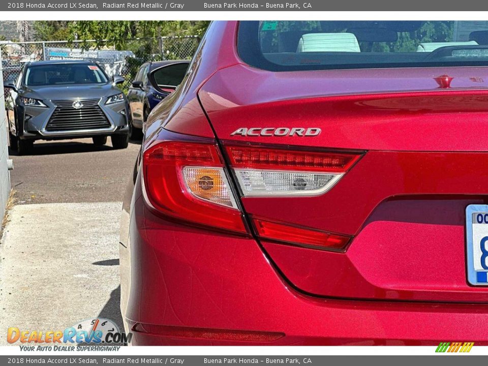 2018 Honda Accord LX Sedan Radiant Red Metallic / Gray Photo #31