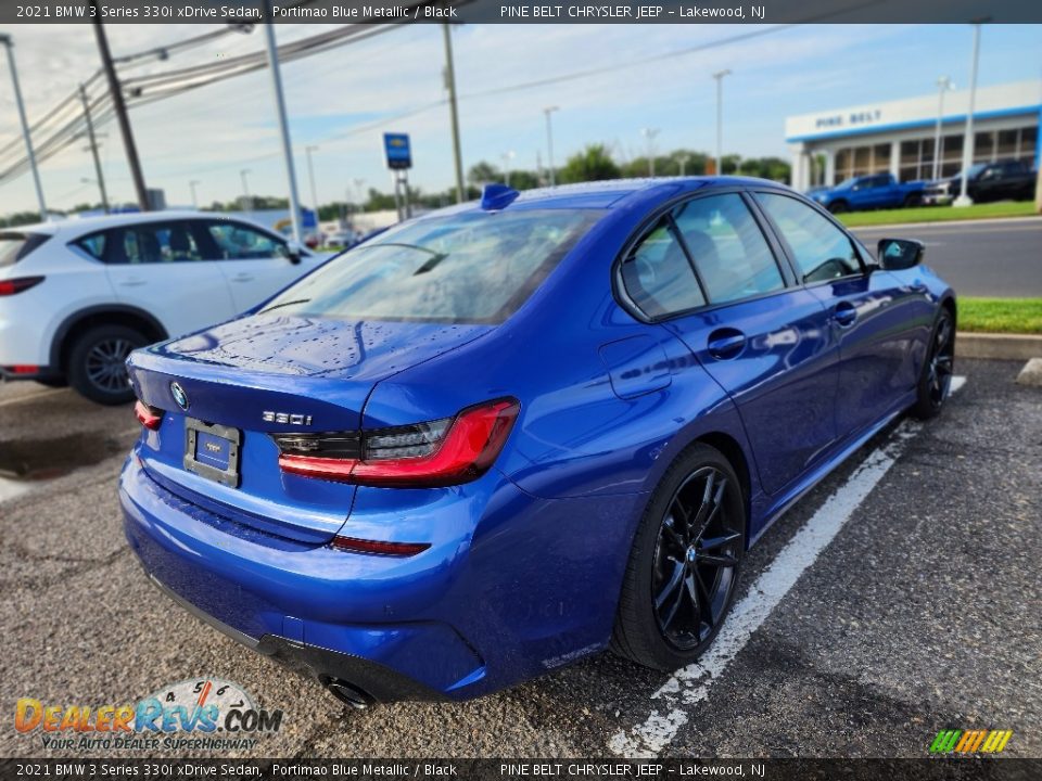 2021 BMW 3 Series 330i xDrive Sedan Portimao Blue Metallic / Black Photo #3