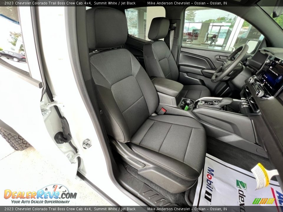 Front Seat of 2023 Chevrolet Colorado Trail Boss Crew Cab 4x4 Photo #24