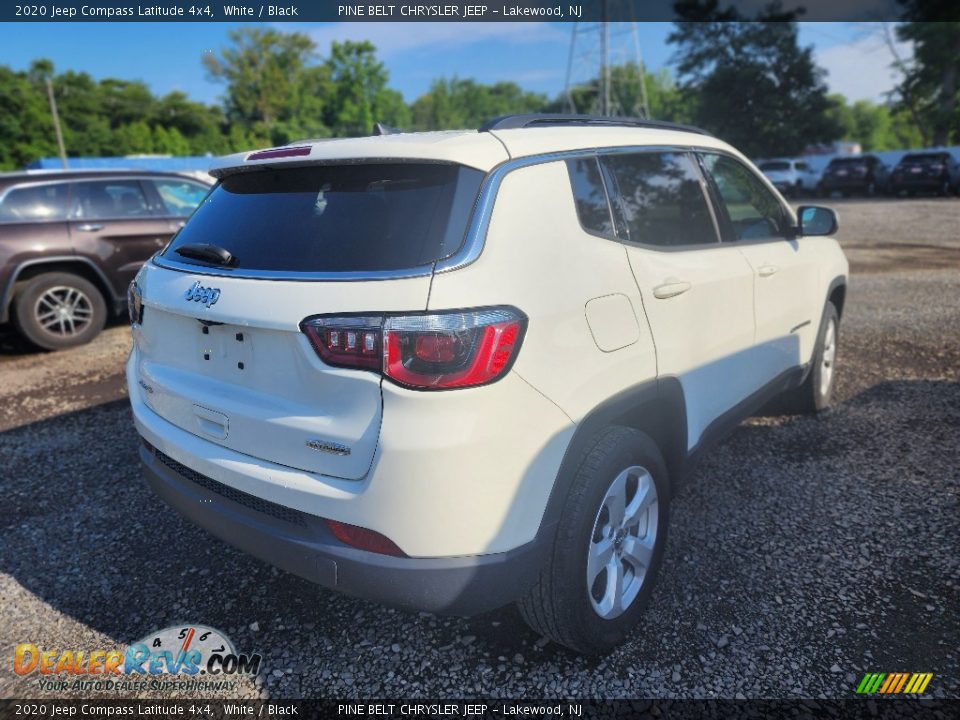 2020 Jeep Compass Latitude 4x4 White / Black Photo #3