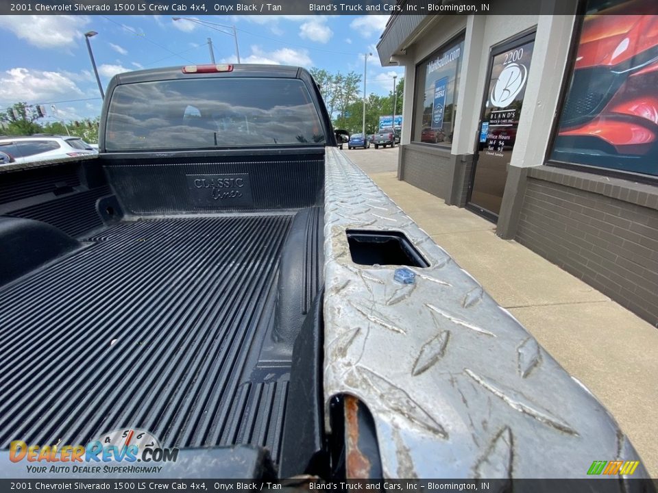 2001 Chevrolet Silverado 1500 LS Crew Cab 4x4 Onyx Black / Tan Photo #8