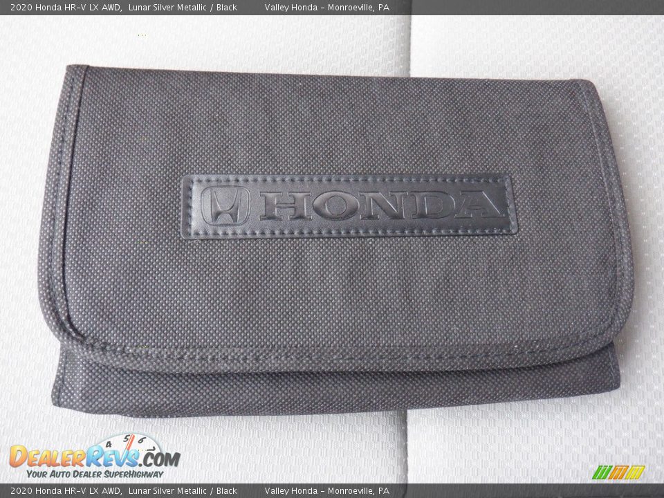2020 Honda HR-V LX AWD Lunar Silver Metallic / Black Photo #24