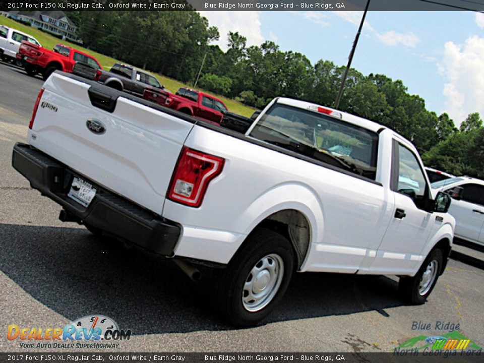 2017 Ford F150 XL Regular Cab Oxford White / Earth Gray Photo #21