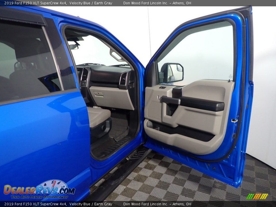 2019 Ford F150 XLT SuperCrew 4x4 Velocity Blue / Earth Gray Photo #34