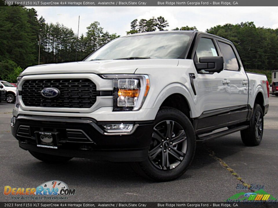 Front 3/4 View of 2023 Ford F150 XLT SuperCrew 4x4 Heritage Edition Photo #1