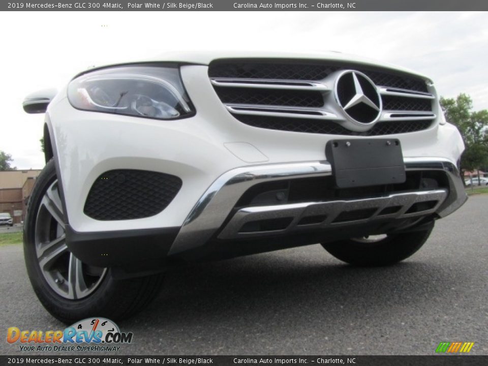 2019 Mercedes-Benz GLC 300 4Matic Polar White / Silk Beige/Black Photo #2