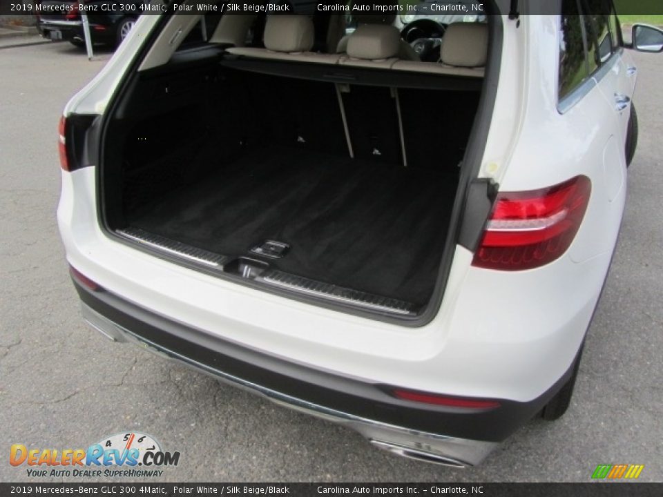 2019 Mercedes-Benz GLC 300 4Matic Polar White / Silk Beige/Black Photo #20