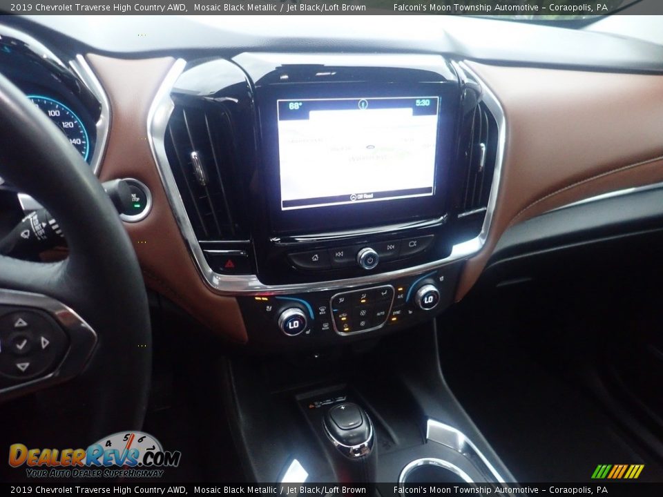 Controls of 2019 Chevrolet Traverse High Country AWD Photo #26
