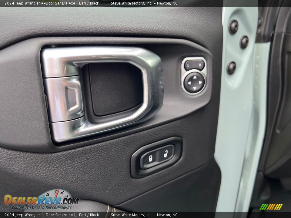 Door Panel of 2024 Jeep Wrangler 4-Door Sahara 4x4 Photo #12