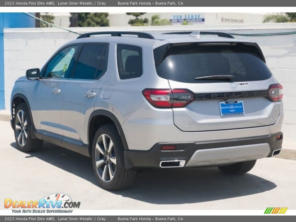 2023 Honda Pilot Elite AWD Lunar Silver Metallic / Gray Photo #2