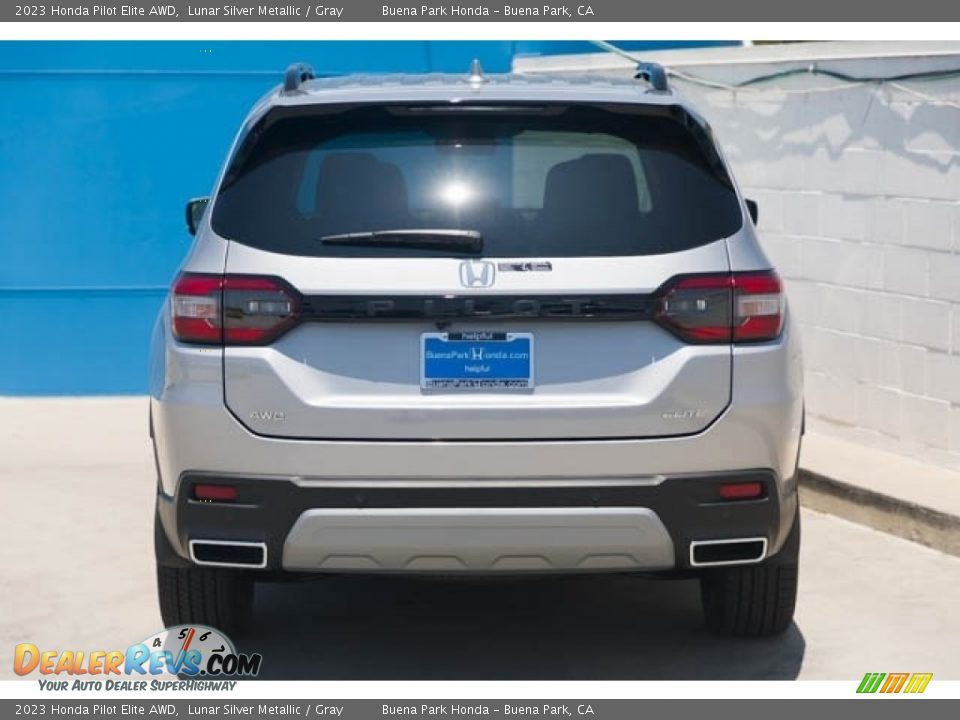 2023 Honda Pilot Elite AWD Lunar Silver Metallic / Gray Photo #5