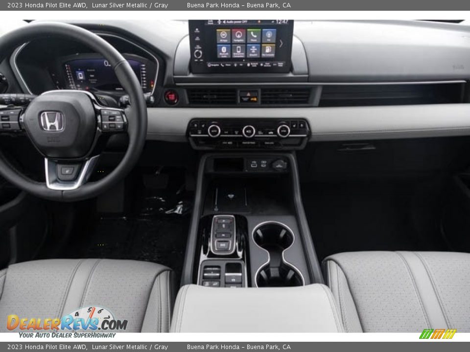 Dashboard of 2023 Honda Pilot Elite AWD Photo #15