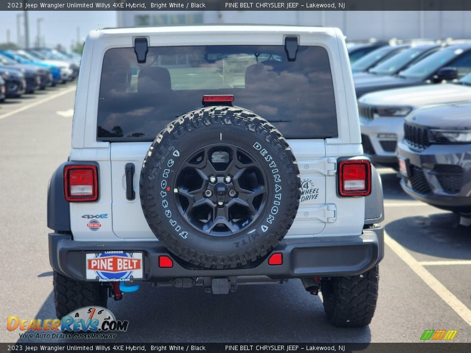 2023 Jeep Wrangler Unlimited Willys 4XE Hybrid Bright White / Black Photo #6
