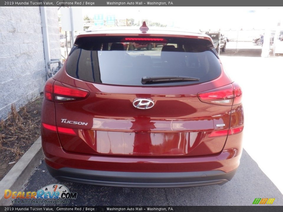 2019 Hyundai Tucson Value Gemstone Red / Beige Photo #7