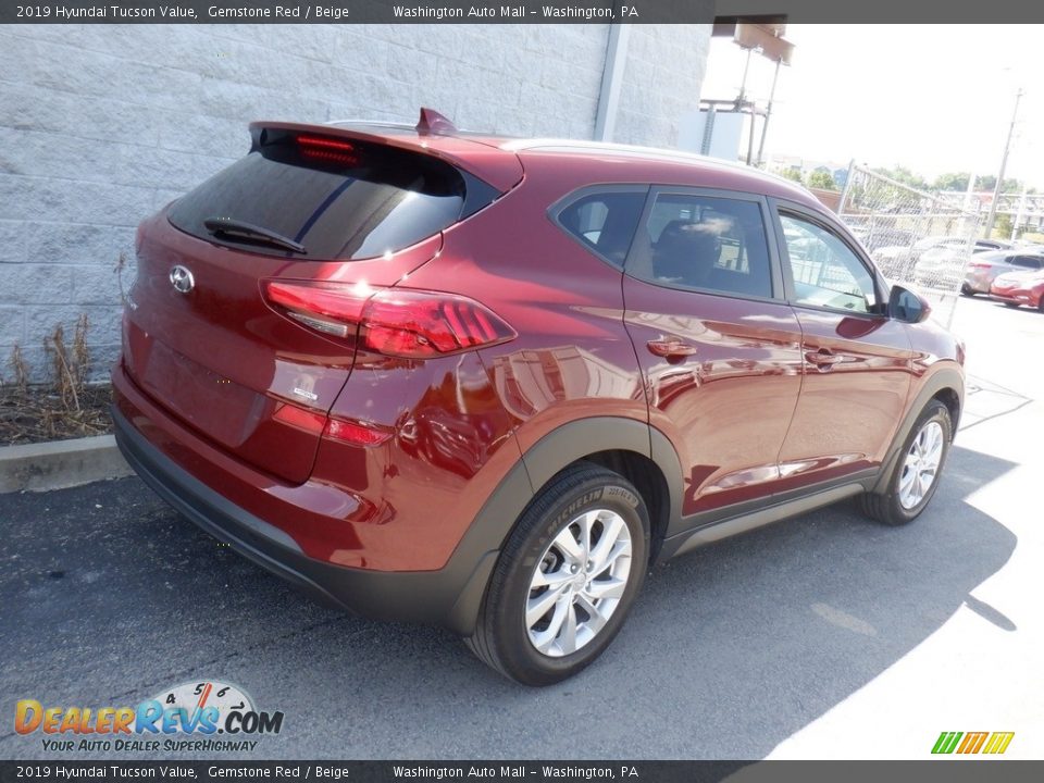 2019 Hyundai Tucson Value Gemstone Red / Beige Photo #8