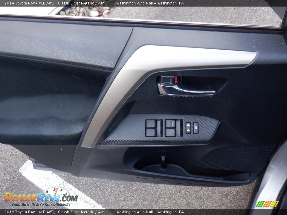 2014 Toyota RAV4 XLE AWD Classic Silver Metallic / Ash Photo #21