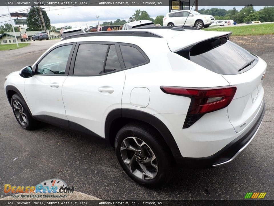 2024 Chevrolet Trax LT Summit White / Jet Black Photo #6