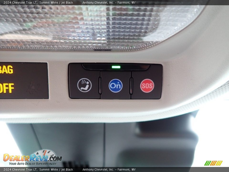 2024 Chevrolet Trax LT Summit White / Jet Black Photo #17