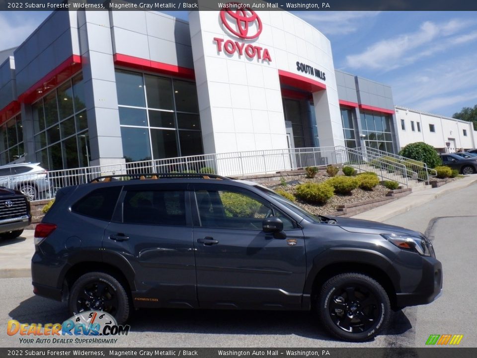 2022 Subaru Forester Wilderness Magnetite Gray Metallic / Black Photo #2